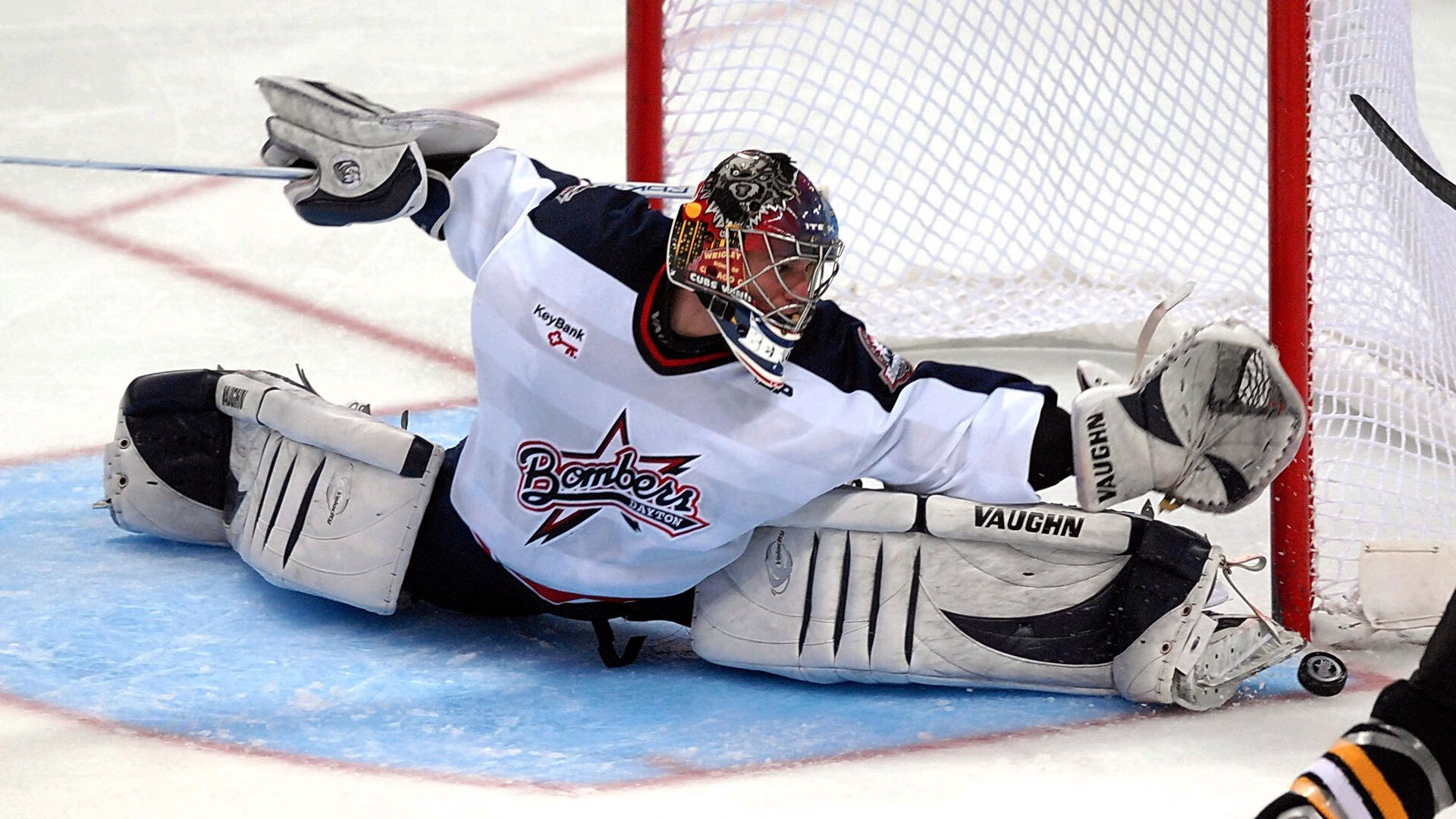 开云体育全站-五大联赛是否应推动裁判国际轮换机制，五大联赛的规则